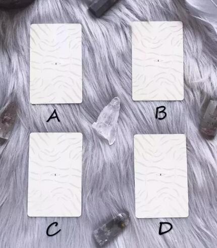 塔羅他還會和我聯系嗎?他愿意和好嗎