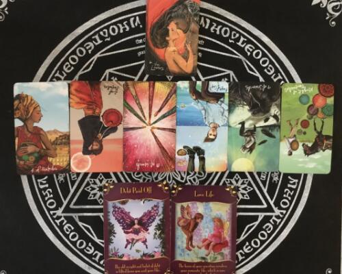 塔羅占卜他怎么看待我 看看這段關系的發展