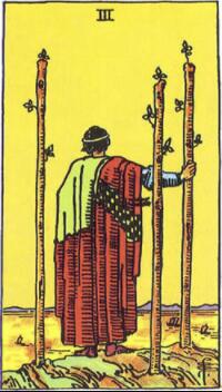 塔羅牌三角關系他更愛誰