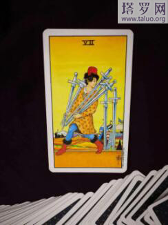 塔羅占卜：你怎樣才能結交更多的異性？