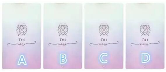 塔羅占卜：你如何看待網戀呢？