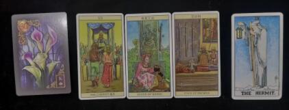 塔羅占卜最近注意什么?看看近期憂慮的事