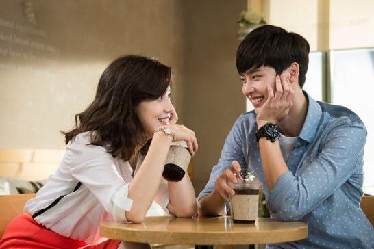 不介意姐弟戀的星座男