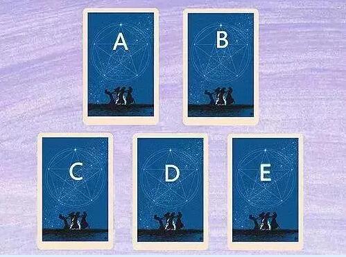 塔羅牌測他心里有你嗎