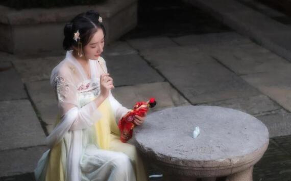 神準占卜最近會收到什么消息