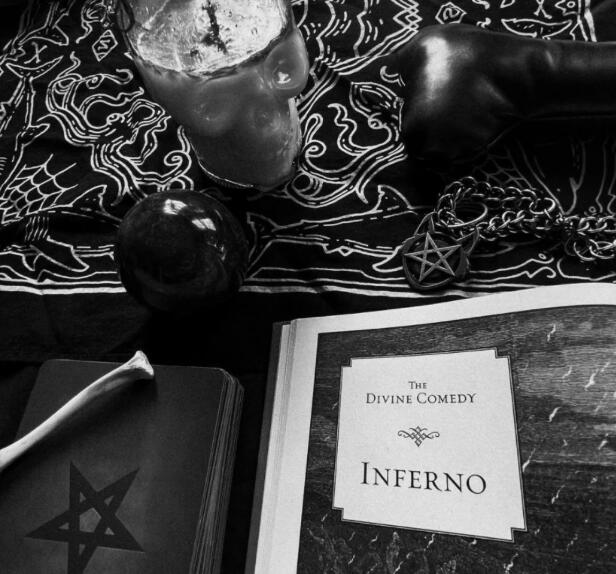 塔羅牌占卜魔法儀式是什么