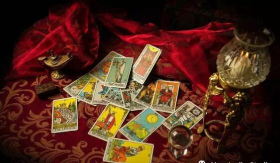 塔羅牌是真相還是潛意識