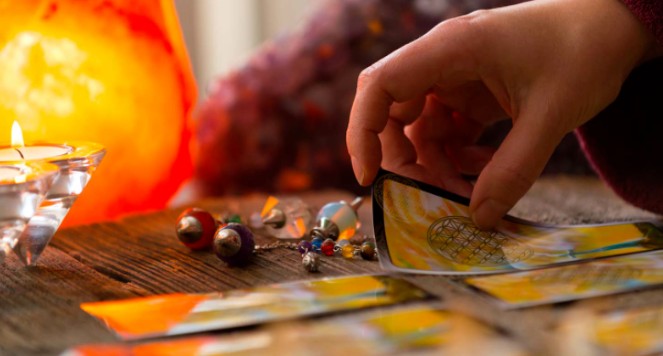 塔羅牌占卜的準確率高嗎