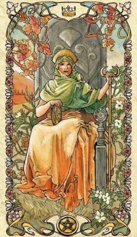 塔羅牌王后是什么意思